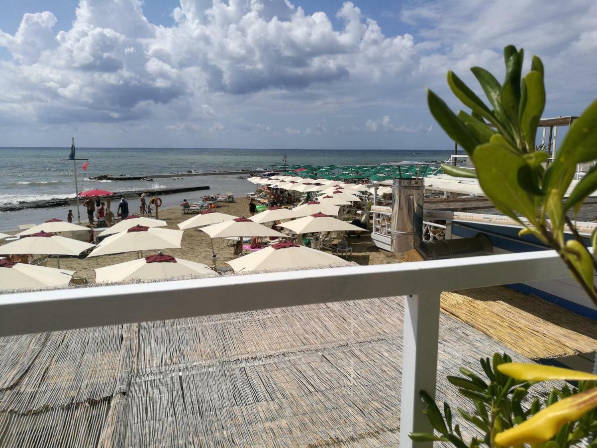 La Casaffittiera Apartments Group Anzio Eksteriør billede